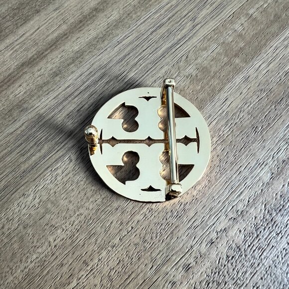 Tory Burch Black Leather Belt with Silver Buckle - Picture 4 of 9